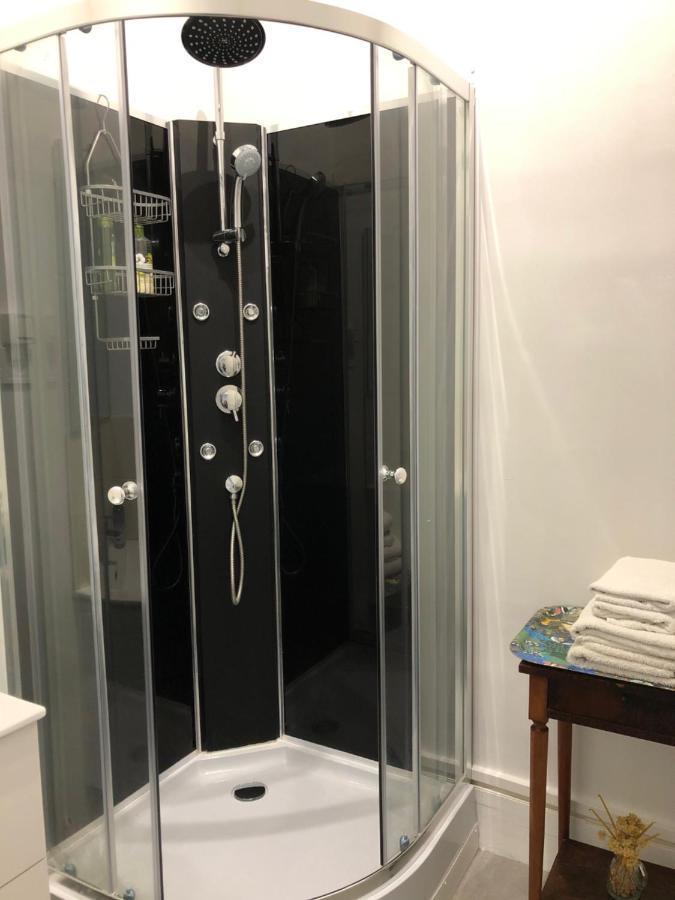 Villa Camelia Quartier Thermal Grand Studio Au Calme Vichy Extérieur photo